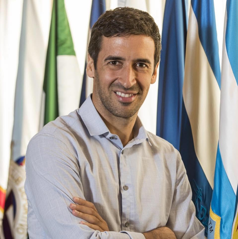 Huyền thoại Raul Gonzalez để ngỏ khả năng dẫn dắt đội tuyển Indonesia - Ảnh 1. Huyền thoại Raul Gonzalez để ngỏ khả năng dẫn dắt đội tuyển Indonesia - Ảnh 1.