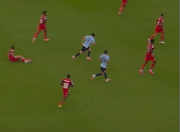 Sao Uruguay gây tranh cãi vì hành động thiếu fair-play tại World Cup 2026 - Ảnh 2. Sao Uruguay gây tranh cãi vì hành động thiếu fair-play tại World Cup 2026 - Ảnh 2.