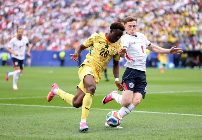 TRỰC TIẾP bóng đá Anh vs Ghana (0-0 H1): Tam Sư thể hiện bản lĩnh ứng viên vô địch - Ảnh 3. TRỰC TIẾP bóng đá Anh vs Ghana (0-0 H1): Tam Sư thể hiện bản lĩnh ứng viên vô địch - Ảnh 3.