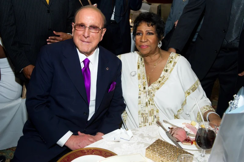 Clive Davis qua đời ở tuổi 94, khép lại một kỷ nguyên của làng nhạc thế giới - Ảnh 6. Clive Davis qua đời ở tuổi 94, khép lại một kỷ nguyên của làng nhạc thế giới - Ảnh 6.