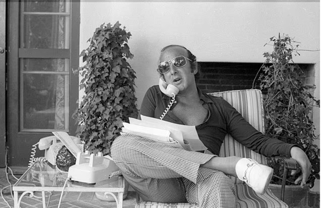 Clive Davis qua đời ở tuổi 94, khép lại một kỷ nguyên của làng nhạc thế giới - Ảnh 2. Clive Davis qua đời ở tuổi 94, khép lại một kỷ nguyên của làng nhạc thế giới - Ảnh 2.