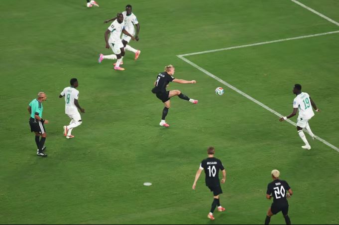 TRỰC TIẾP bóng đá Na Uy vs Senegal (3-1 H2): Cú đúp của Erling Haaland - Ảnh 3. TRỰC TIẾP bóng đá Na Uy vs Senegal (3-1 H2): Cú đúp của Erling Haaland - Ảnh 3.