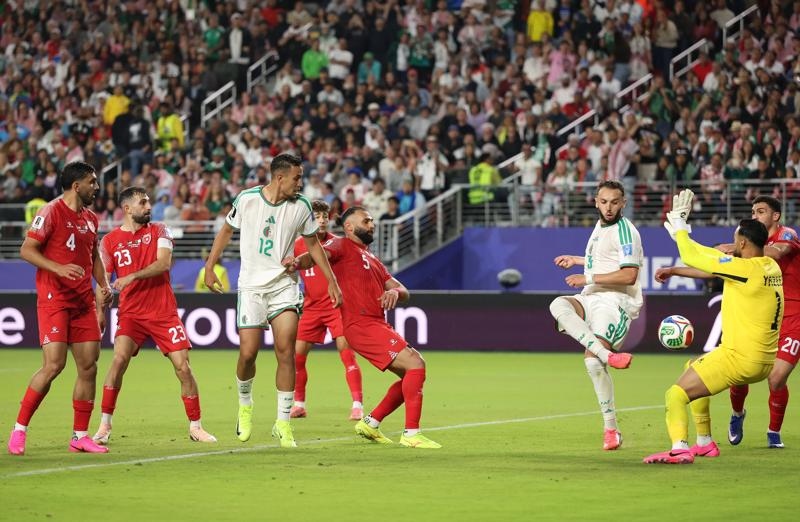 TRỰC TIẾP bóng đá Jordan vs Algeria: Gouiri ghi bàn (H2, 1-2) - Ảnh 3. TRỰC TIẾP bóng đá Jordan vs Algeria: Gouiri ghi bàn (H2, 1-2) - Ảnh 3.