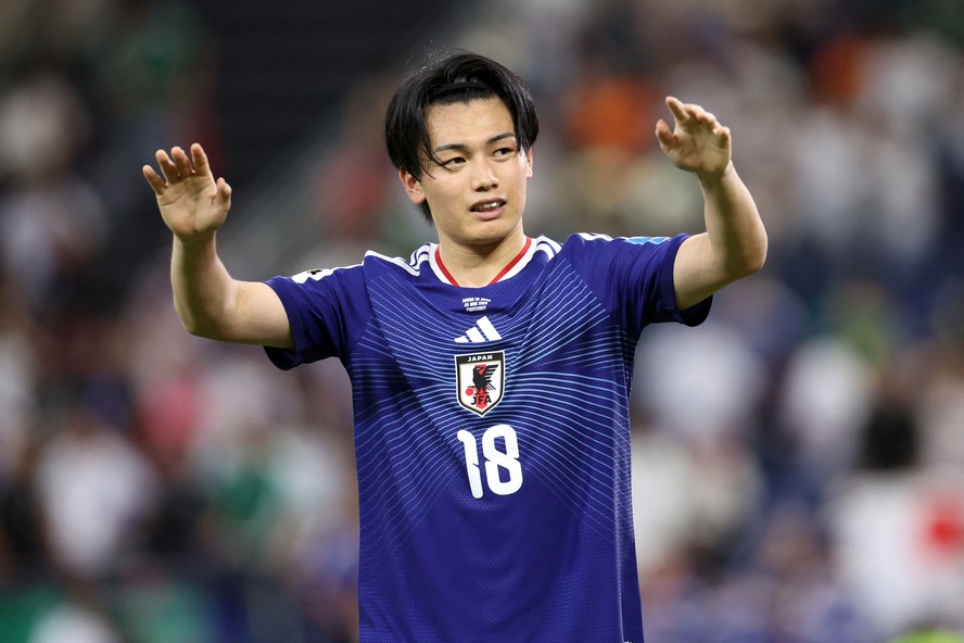 Tin nóng thể thao tối 25/6: Sao Nhật Bản vượt Messi trong đội hình tiêu biểu World Cup, Lee Kang In đạt thỏa thuận với Atletico - Ảnh 1.