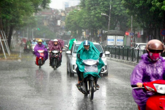 Dự báo thời tiết ngày 27/6: Nắng nóng bao trùm miền Trung, nhiều nơi ở Bắc Bộ, Nam Bộ có mưa dông - Ảnh 1.