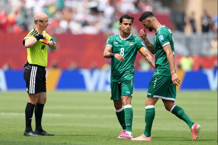 Senegal hủy diệt Iraq 5-0, lách qua khe cửa hẹp để giành vé vào vòng knock-out - Ảnh 1.