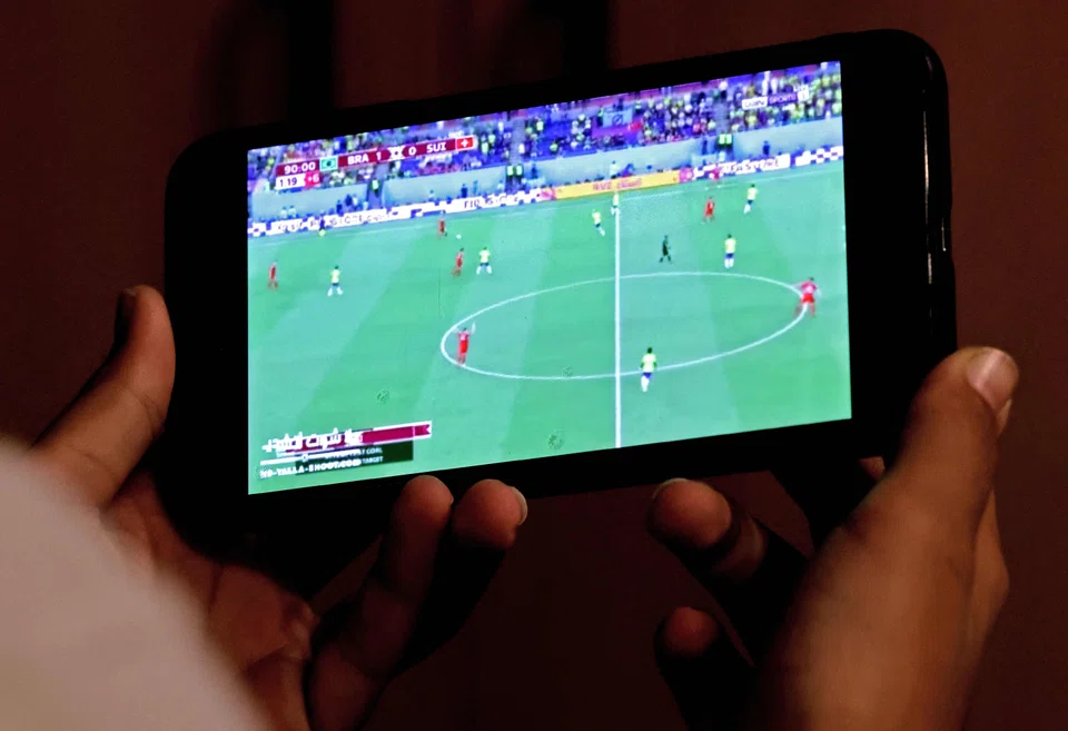 Mỹ thu giữ gần 400 trang web phát trực tuyến World Cup 2026 trái phép trong chiến dịch phối hợp quốc tế - Ảnh 1.