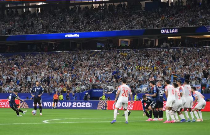 Nhánh đấu dễ khiến CĐV nghi ngờ Argentina được "trải thảm đỏ" tới chung kết World Cup 2026 - Ảnh 1.