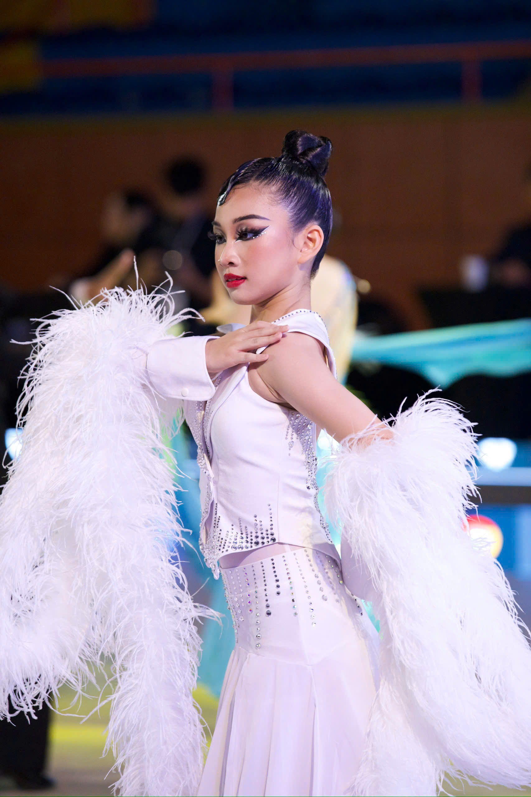 Nguyễn Quỳnh Trang Anh giành 7 HCV DanceSport tại Cúp vô địch Trẻ - Thiếu niên quốc gia - Ảnh 1.