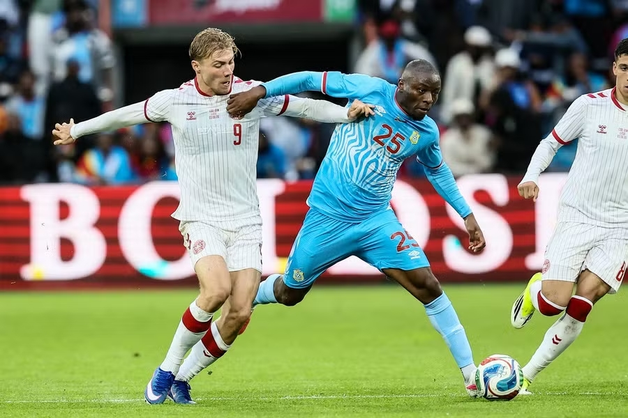 Đan Mạch để đại diện Châu Phi giành vé dự World Cup là CHDC Congo cầm hòa 0-0 trên sân trung lập tại Liege Đan Mạch để đại diện Châu Phi giành vé dự World Cup là CHDC Congo cầm hòa 0-0 trên sân trung lập tại Liege