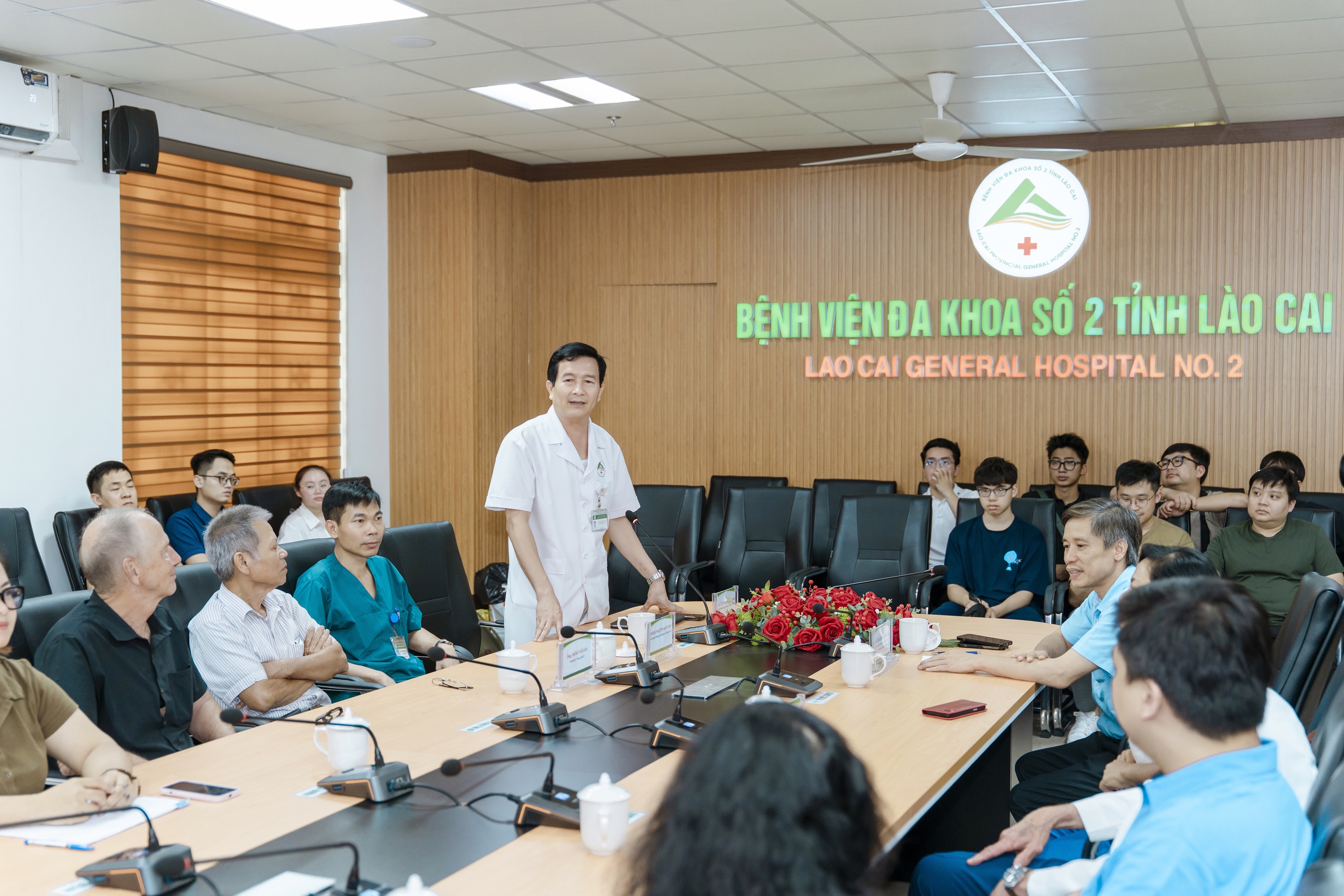 CLB Sala nối dài hy vọng y tế và tri thức tại Lào Cai - Ảnh 5.