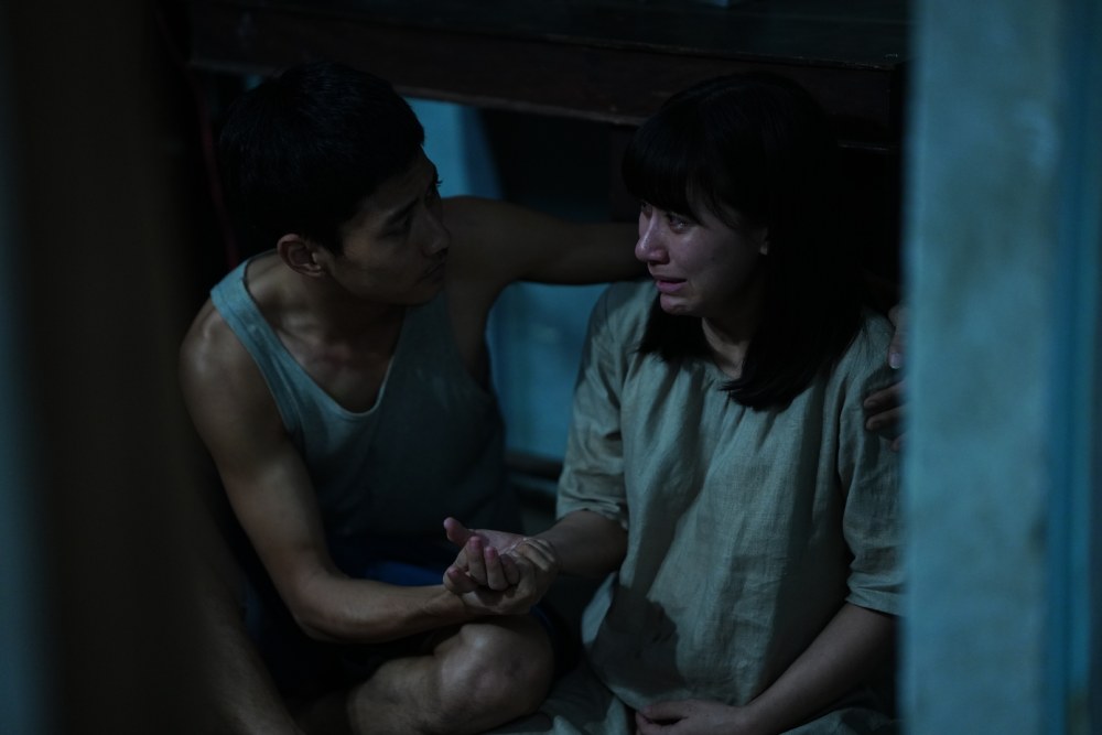 Review phim ‘Ma xó’: Ba người mẹ và bi kịch trả thù cùng sự chuộc lỗi - Ảnh 2. Review phim ‘Ma xó’: Ba người mẹ và bi kịch trả thù cùng sự chuộc lỗi - Ảnh 2.