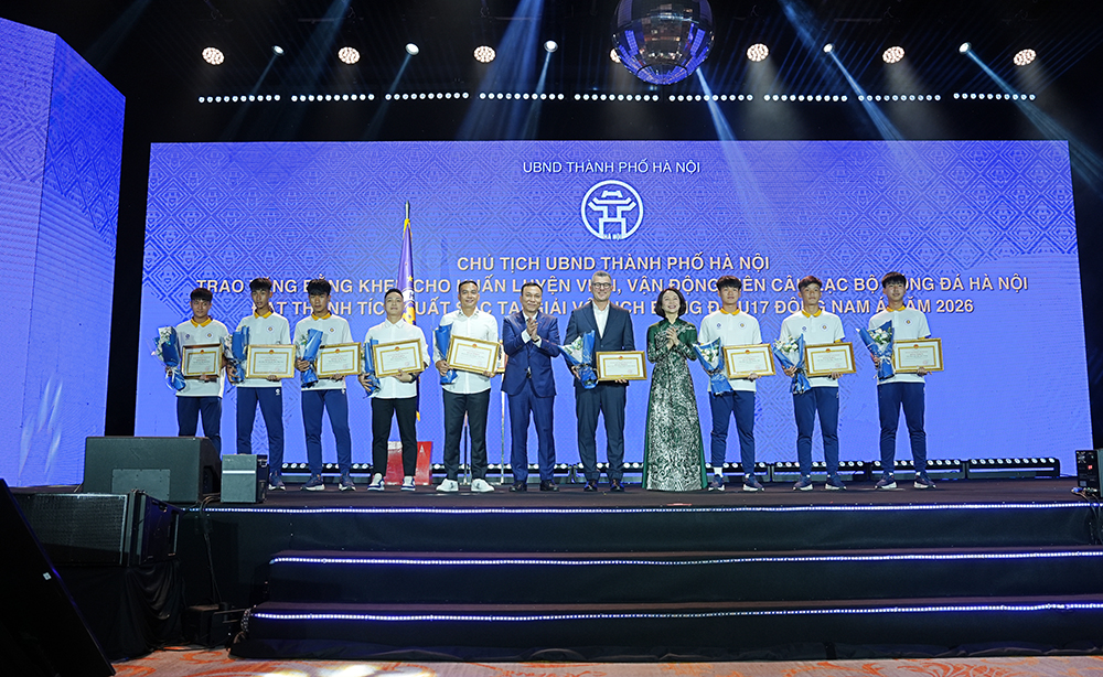 CLB Hà Nội kỷ niệm 20 năm thành lập - Ảnh 4.
