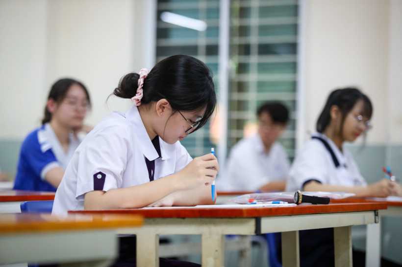 Sở Giáo dục và Đào tạo tỉnh Phú Thọ khẳng định không phát hiện dấu hiệu bất thường trong kết quả Kỳ thi tốt nghiệp THPT năm 2026 - Ảnh 1. Sở Giáo dục và Đào tạo tỉnh Phú Thọ khẳng định không phát hiện dấu hiệu bất thường trong kết quả Kỳ thi tốt nghiệp THPT năm 2026 - Ảnh 1.