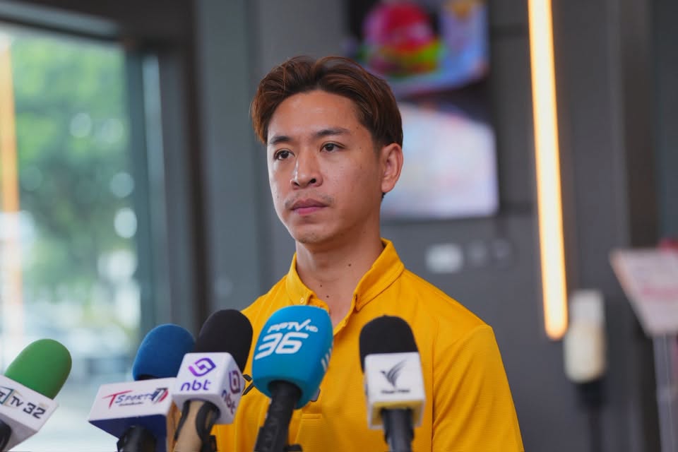 HLV Hudson: 'Thái Lan không phải ứng cử viên vô địch, đội tuyển Việt Nam rất mạnh' - Ảnh 2. HLV Hudson: 'Thái Lan không phải ứng cử viên vô địch, đội tuyển Việt Nam rất mạnh' - Ảnh 2.