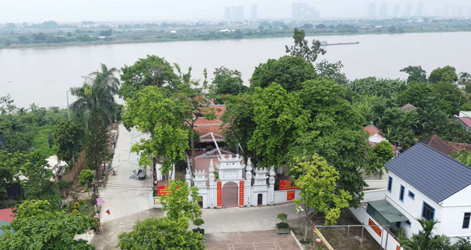 Đưa tục kết chạ ngàn năm của hai làng cổ Hà Nội lên sân khấu nghệ thuật - Ảnh 4. Đưa tục kết chạ ngàn năm của hai làng cổ Hà Nội lên sân khấu nghệ thuật - Ảnh 4.