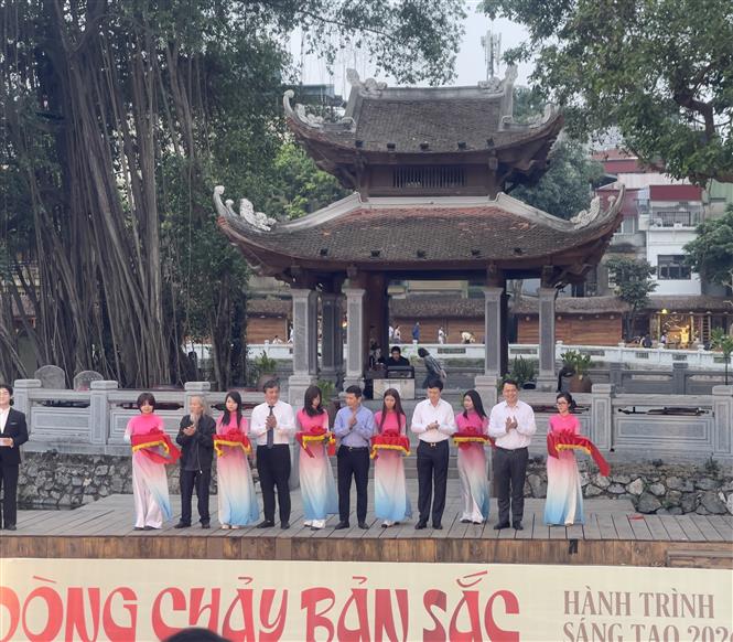 Nghị quyết 80 mở đường cho những chuyển động mới của văn hóa Việt Nam - Ảnh 1. Nghị quyết 80 mở đường cho những chuyển động mới của văn hóa Việt Nam - Ảnh 1.