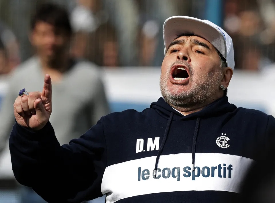 Dự đoán của Maradona về thay đổi ở World Cup cách đây 8 năm gây sốt trở lại - Ảnh 1. Dự đoán của Maradona về thay đổi ở World Cup cách đây 8 năm gây sốt trở lại - Ảnh 1.