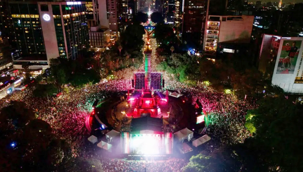 4 người thiệt mạng khi hơn 1 triệu người đổ ra đường ăn mừng chiến thắng của Mexico tại World Cup 2026 - Ảnh 1. 4 người thiệt mạng khi hơn 1 triệu người đổ ra đường ăn mừng chiến thắng của Mexico tại World Cup 2026 - Ảnh 1.