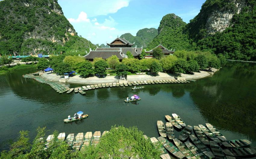 Xây dựng Đề án tỉnh Ninh Bình trở thành thành phố trực thuộc Trung ương vào năm 2030 - Ảnh 1. Xây dựng Đề án tỉnh Ninh Bình trở thành thành phố trực thuộc Trung ương vào năm 2030 - Ảnh 1.
