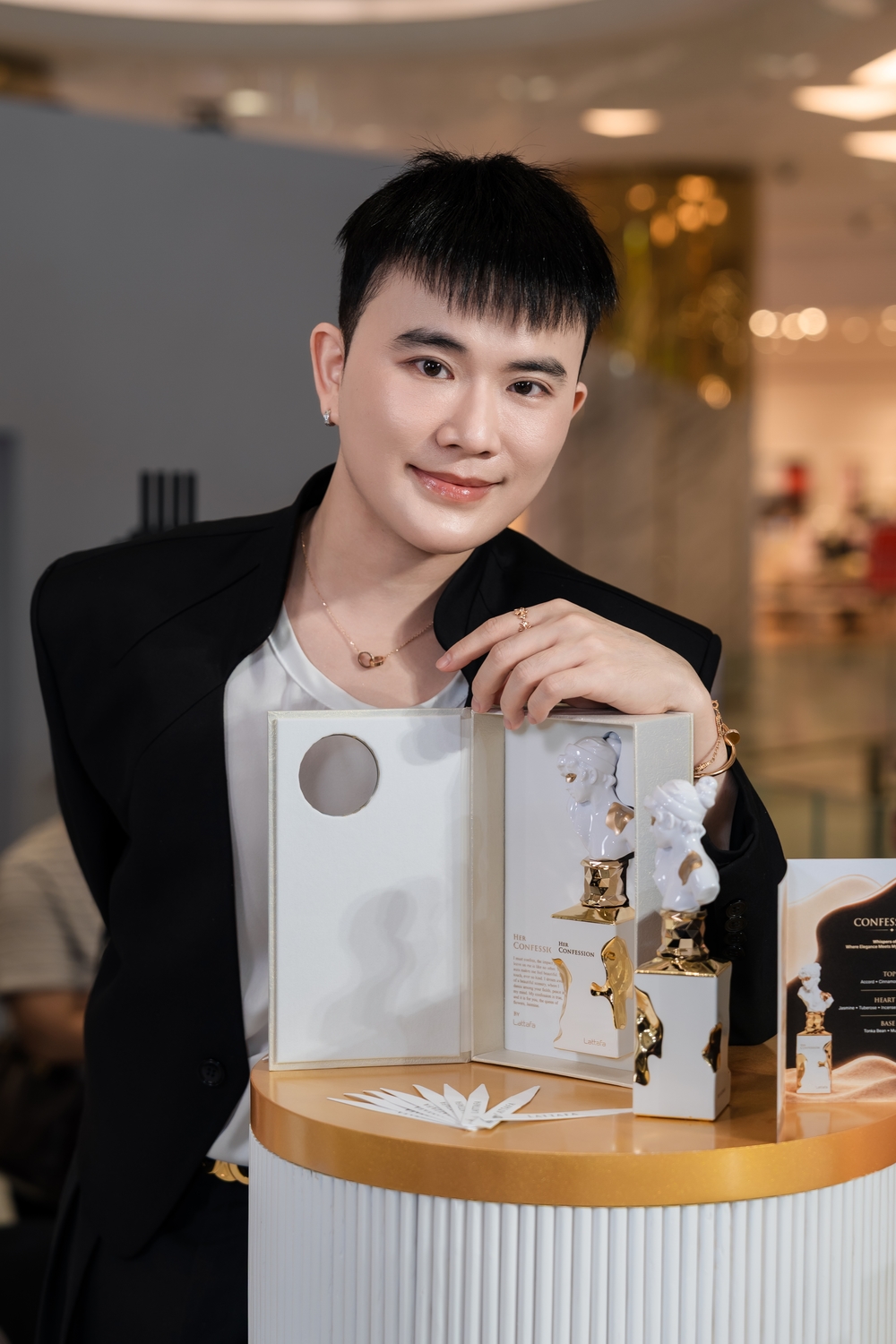 Lattafa Vietnam ra mắt bộ đôi His & Her Confession ở sự kiện "Two Scents – One Confession - Ảnh 3. Lattafa Vietnam ra mắt bộ đôi His & Her Confession ở sự kiện "Two Scents – One Confession - Ảnh 3.