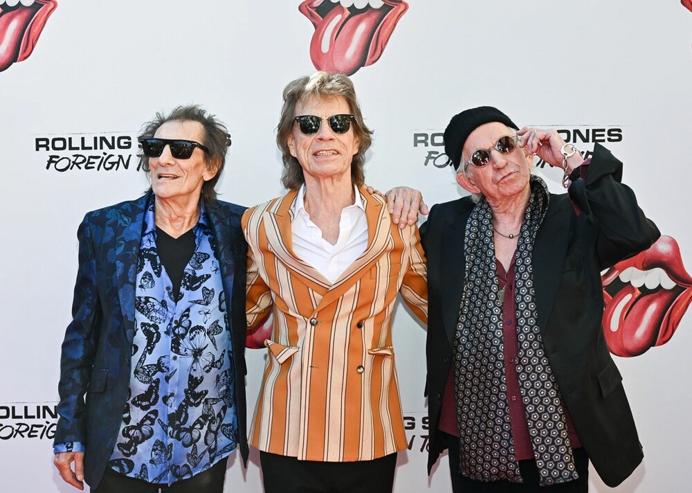 Album "Foreign Tongues": Tuổi già tươi trẻ của The Rolling Stones - Ảnh 1.