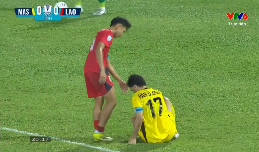 TRỰC TIẾP bóng đá Malaysia 0-0 Lào (Hiệp 1): Malaysia ép sân - Ảnh 2. TRỰC TIẾP bóng đá Malaysia 0-0 Lào (Hiệp 1): Malaysia ép sân - Ảnh 2.