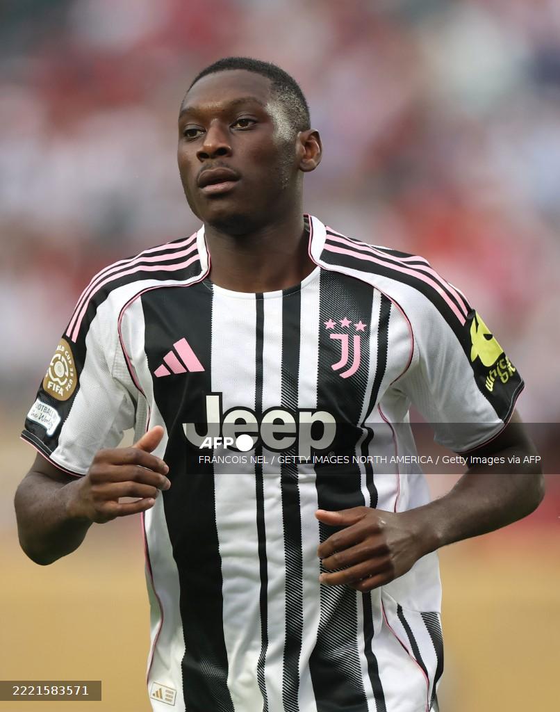 Juventus đã đạt được thỏa thuận với Paris Saint-Germain để đưa tiền đạo người Pháp Randal Kolo Muani trở lại Turin trong một trong những thương vụ đáng chú ý nhất của Serie A ở kỳ chuyển nhượng mùa hè năm nay. Ảnh: AFP/TTXVN