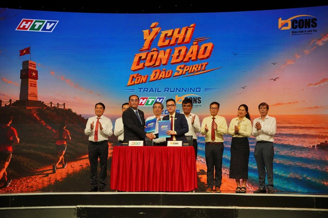 Giải chạy địa hình đầu tiên tại Côn Đảo tôn vinh ý chí và sức bền - Ảnh 1.