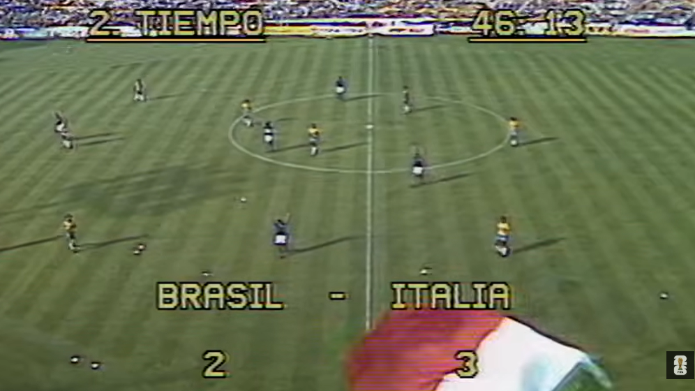 Đúng ngày này 44 năm trước ĐT Brazil cũng bị loại ở World Cup, lịch sử vừa lặp lại - Ảnh 1. Đúng ngày này 44 năm trước ĐT Brazil cũng bị loại ở World Cup, lịch sử vừa lặp lại - Ảnh 1.