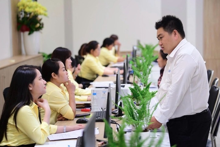 Các trường hợp được xét tuyển, ưu tiên và tiếp nhận vào viên chức - Ảnh 2. Các trường hợp được xét tuyển, ưu tiên và tiếp nhận vào viên chức - Ảnh 2.