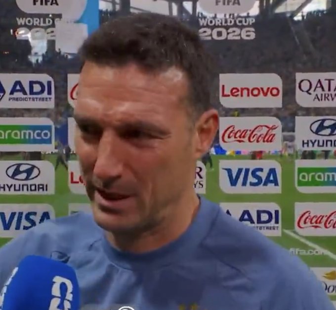 HLV Lionel Scaloni không giấu nổi những giọt nước mắt sau chiến thắng nghẹt thở 3-2 của Argentina trước Ai Cập ở World Cup 2026 vào rạng sáng 8/7. Ảnh: X HLV Lionel Scaloni không giấu nổi những giọt nước mắt sau chiến thắng nghẹt thở 3-2 của Argentina trước Ai Cập ở World Cup 2026 vào rạng sáng 8/7. Ảnh: X