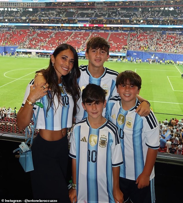 Vợ Messi xúc động ca ngợi chồng sau màn ngược dòng của Argentina: 'Không còn lời nào để diễn tả' - Ảnh 2.