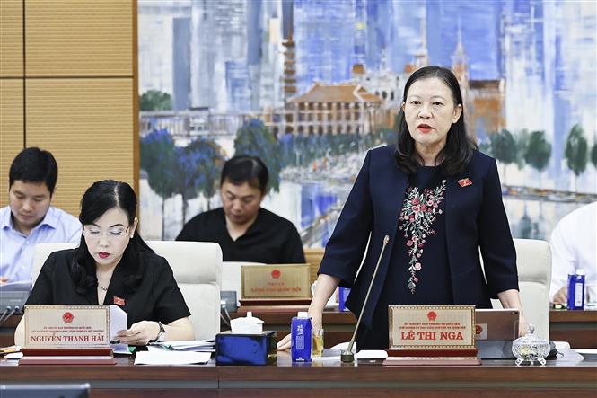 Phiên họp thứ 4 Ủy ban Thường vụ Quốc hội: Kiểm soát chặt chẽ thiết kế đô thị đối với các dự án bất động sản quy mô lớn - Ảnh 3. Phiên họp thứ 4 Ủy ban Thường vụ Quốc hội: Kiểm soát chặt chẽ thiết kế đô thị đối với các dự án bất động sản quy mô lớn - Ảnh 3.