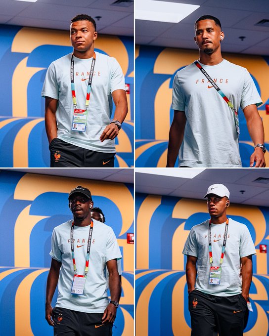 TRỰC TIẾP bóng đá Pháp vs Morocco: Desire Doue, Mbappe, Dembele, Olise đá chính - Ảnh 1. TRỰC TIẾP bóng đá Pháp vs Morocco: Desire Doue, Mbappe, Dembele, Olise đá chính - Ảnh 1.
