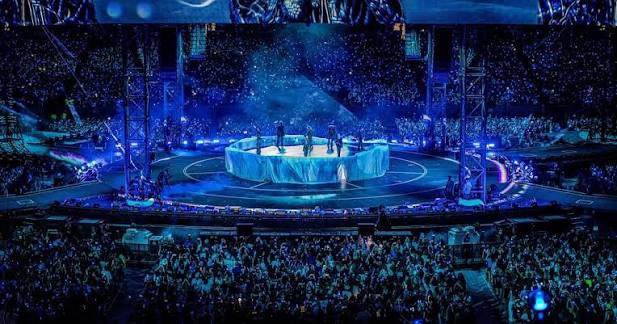 BTS chinh phục Bắc Mỹ: Từ "BTS Boulevard" đến lời chào đặc biệt của Thống đốc Mỹ - Ảnh 9. BTS chinh phục Bắc Mỹ: Từ "BTS Boulevard" đến lời chào đặc biệt của Thống đốc Mỹ - Ảnh 9.