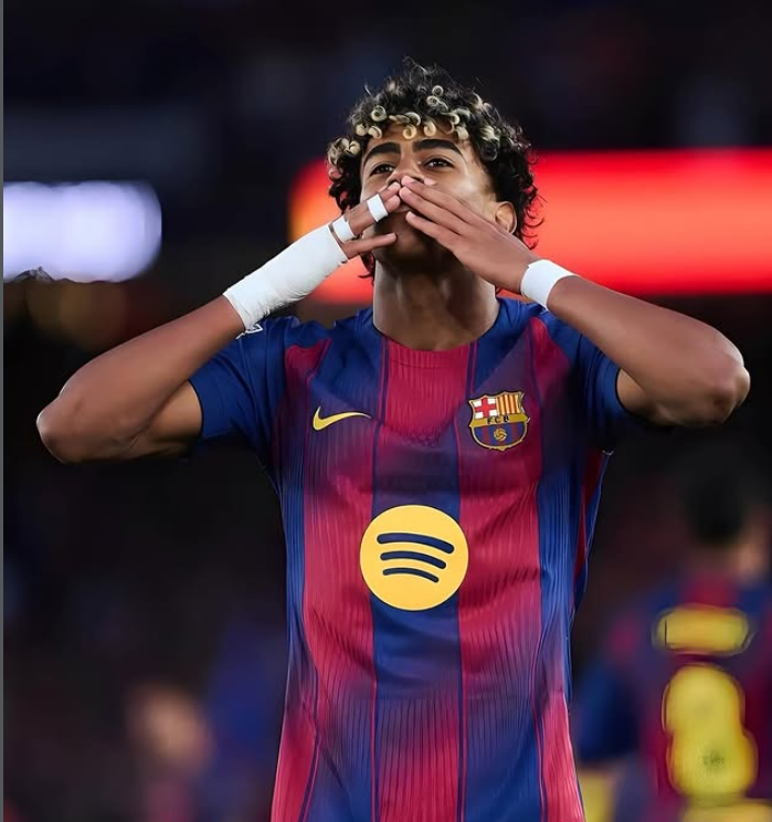 Ferran Torres sắp rời đi, Julian Alvarez chưa mua được, Barca đối phó ra sao với bài toán tiền đạo? - Ảnh 3.