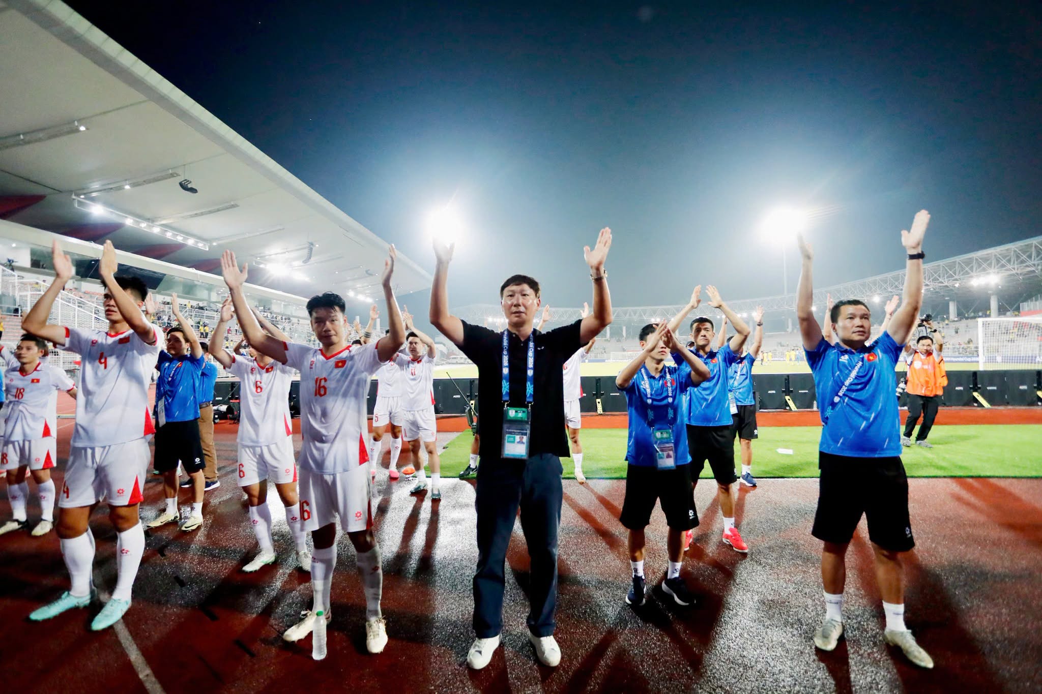 Báo Hàn Quốc: 'Phép thuật Kim Sang Sik' lại linh nghiệm' - Ảnh 1.