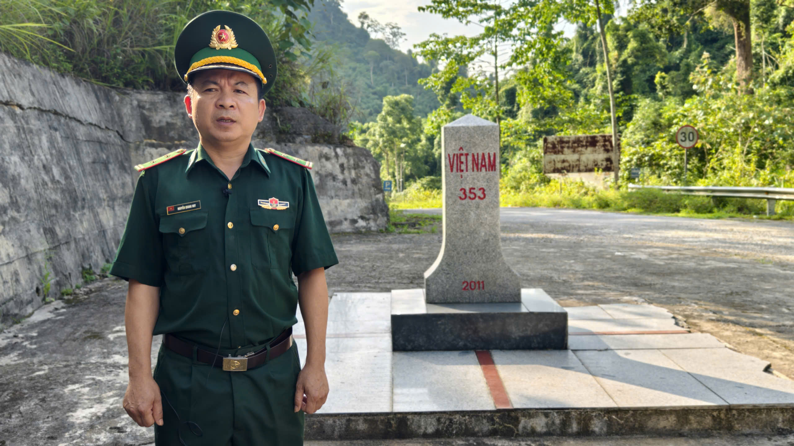 Trung tá Nguyễn Quang Huy