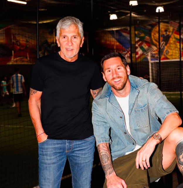 Ronaldo và Messi cùng đứng trước ngưỡng cửa chia tay bóng đá: Ai sẽ kế vị hai tượng đài? - Ảnh 2. Ronaldo và Messi cùng đứng trước ngưỡng cửa chia tay bóng đá: Ai sẽ kế vị hai tượng đài? - Ảnh 2.