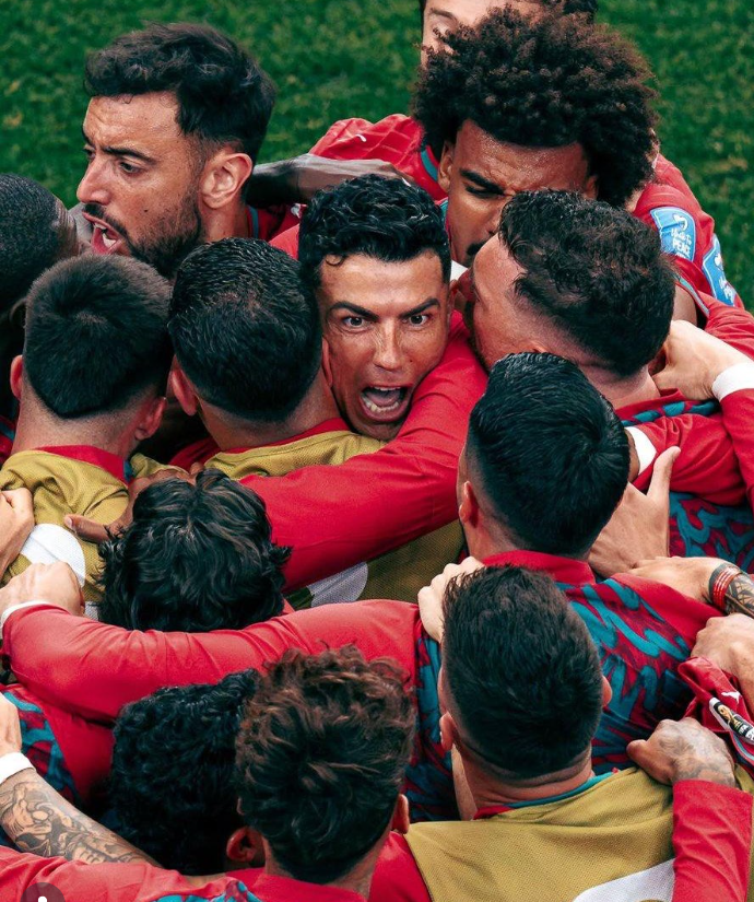 Ronaldo và Messi cùng đứng trước ngưỡng cửa chia tay bóng đá: Ai sẽ kế vị hai tượng đài? - Ảnh 5. Ronaldo và Messi cùng đứng trước ngưỡng cửa chia tay bóng đá: Ai sẽ kế vị hai tượng đài? - Ảnh 5.