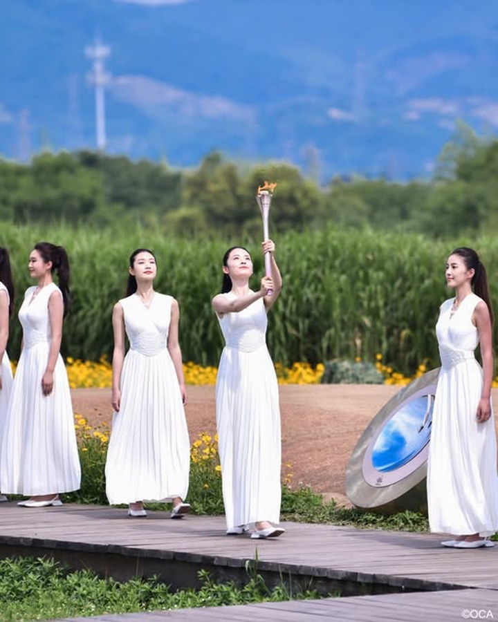 Ngọn lửa ASIAD 2026 bừng cháy, Nhật Bản sẵn sàng cho ngày hội thể thao lớn nhất châu Á - Ảnh 1. Ngọn lửa ASIAD 2026 bừng cháy, Nhật Bản sẵn sàng cho ngày hội thể thao lớn nhất châu Á - Ảnh 1.