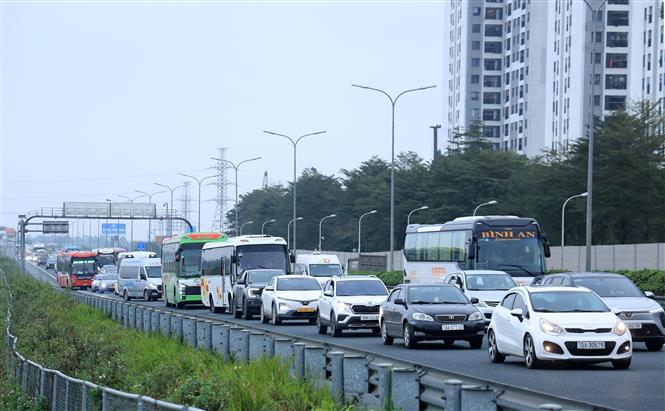 Hà Nội phân luồng giao thông trong dịp nghỉ Quốc khánh 2/9 - Ảnh 1.