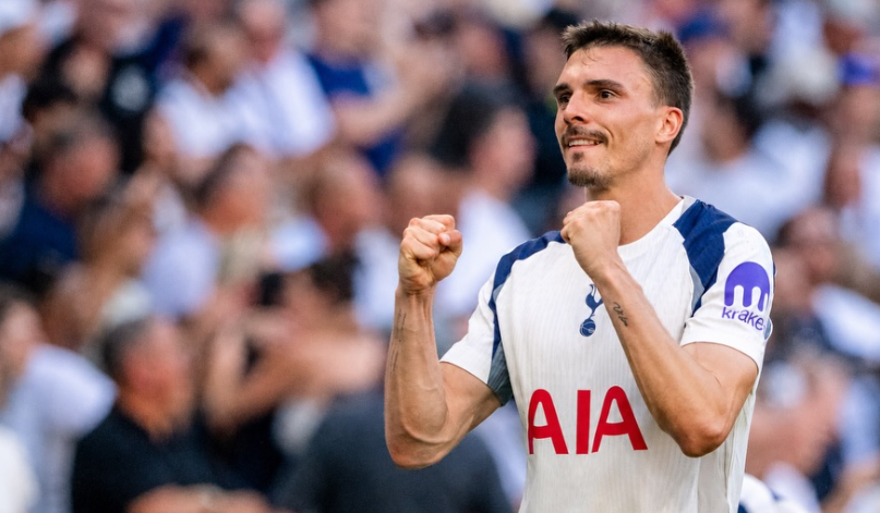 Tin chuyển nhượng 21/8: Tottenham mua Savinho giá 75 triệu bảng; MU liên hệ hậu vệ Barca - Ảnh 7.