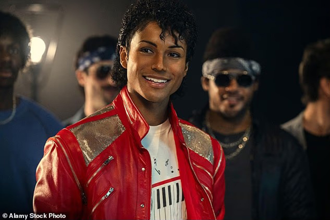 Jaafar Jackson hé lộ hướng đi mới cho phần 2 của "Michael" - Ảnh 5.