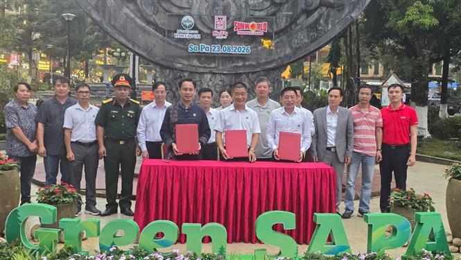 Xây dựng Sa Pa trở thành đô thị du lịch xanh, văn minh và hiện đại - Ảnh 3.
