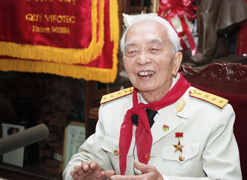 115 năm Ngày sinh Đại tướng Võ Nguyên Giáp (25/8/1911-25/8/2026): Nhà quân sự thiên tài, nhà văn hóa lớn - Ảnh 4. 115 năm Ngày sinh Đại tướng Võ Nguyên Giáp (25/8/1911-25/8/2026): Nhà quân sự thiên tài, nhà văn hóa lớn - Ảnh 4.