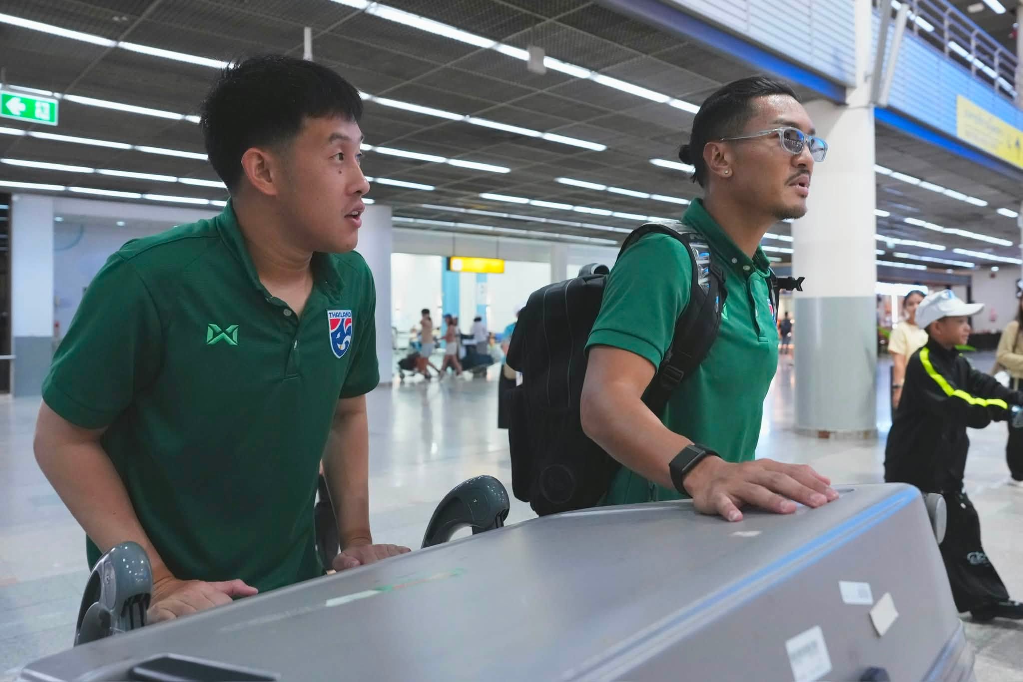 Tin nóng bóng đá Việt hôm nay 25/8: Họp báo trước trận chung kết lượt về Asean Cup; Lê Viktor tái ngộ dàn tuyển thủ U23 Việt Nam - Ảnh 2.