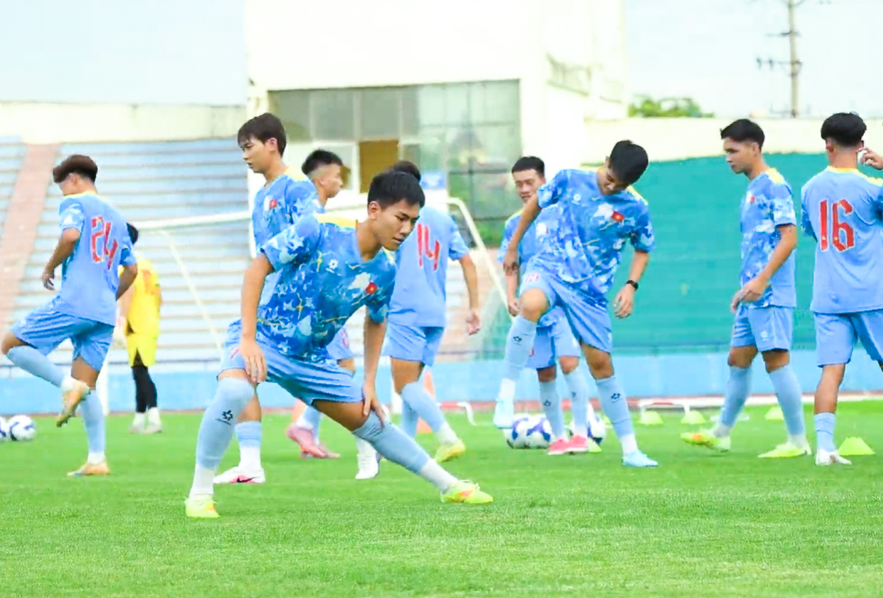 U20 Việt Nam tăng tốc cho vòng loại U20 châu Á 2027 - Ảnh 1. U20 Việt Nam tăng tốc cho vòng loại U20 châu Á 2027 - Ảnh 1.