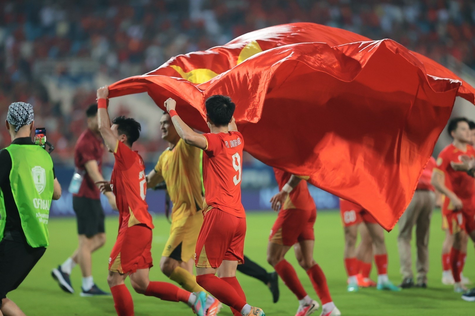 Khoảnh khắc vàng - ảnh 4